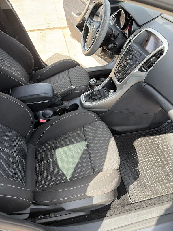OPEL Astra 2011 — imagine 7