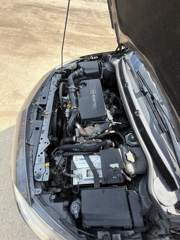 OPEL Astra 2011 — imagine 10