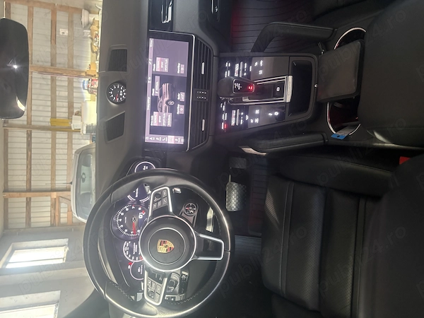 PORSCHE Cayenne 2022 — imagine 5