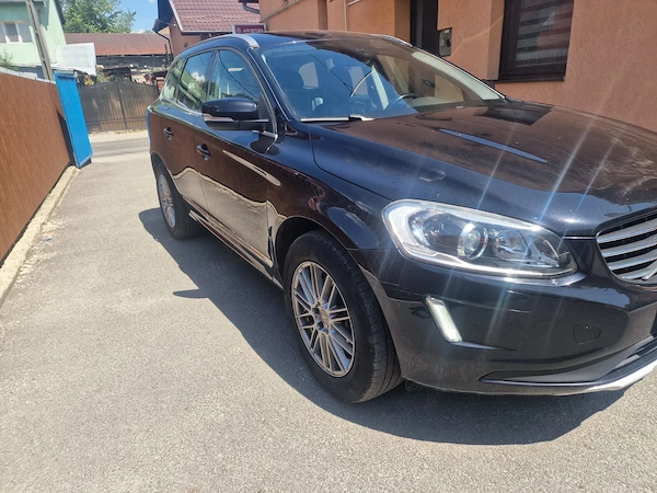 VOLVO XC60 2015 — imagine 5