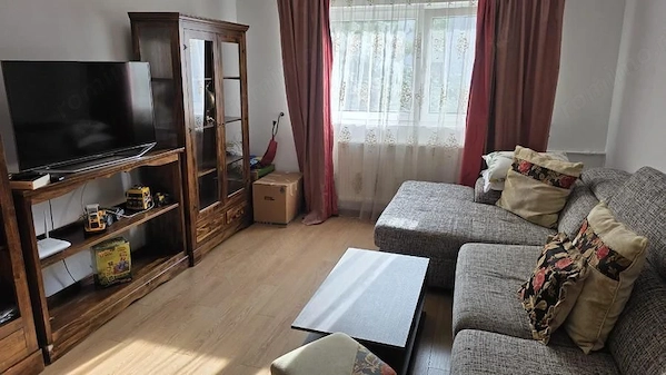 Apartament 2 camere de vânzare, Aviatiei, etaj 3/4, loc parcare inclus — fotografia 3