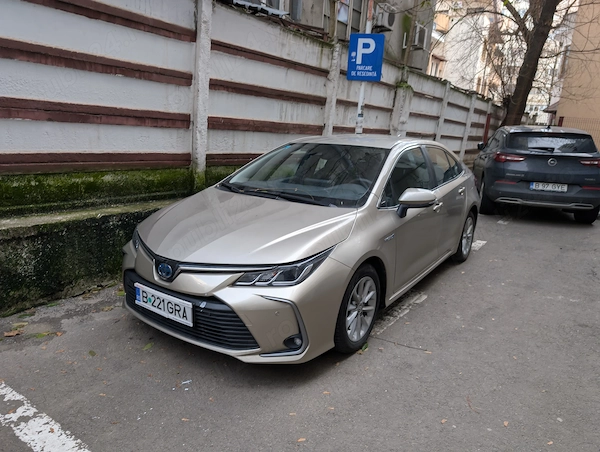 TOYOTA Corolla 2020 — imagine 4