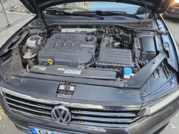VOLKSWAGEN Passat 2018 — imagine 3