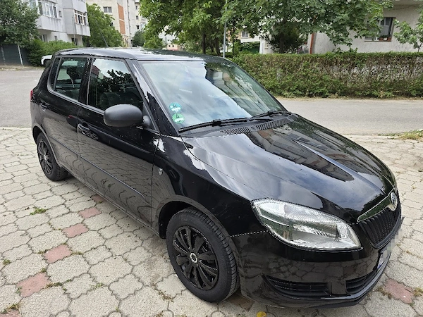 SKODA Fabia 2011 — imagine 3