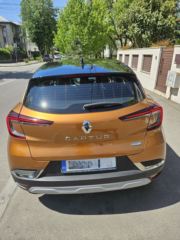 RENAULT Captur 2021 — imagine 4