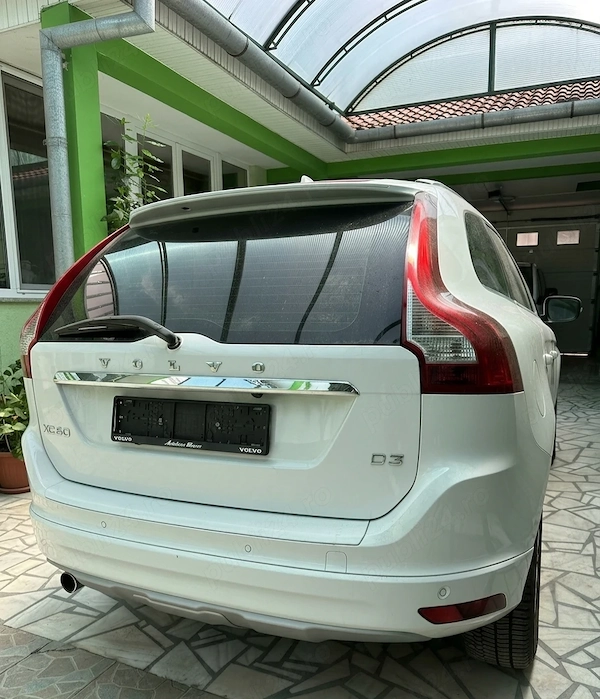 VOLVO XC60 2016 — imagine 4