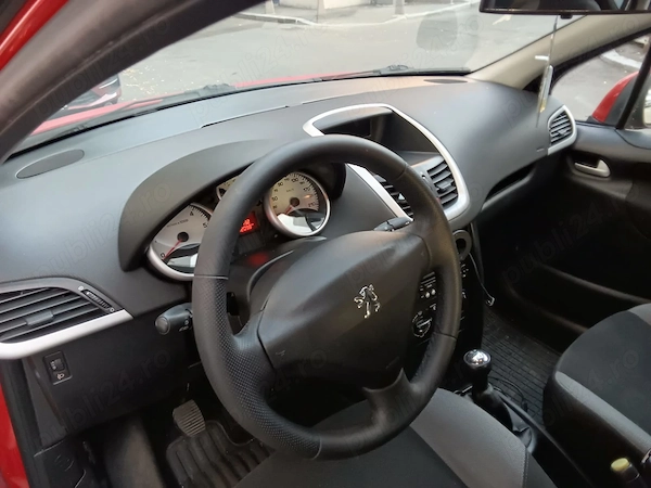 PEUGEOT 207 2008 — imagine 3