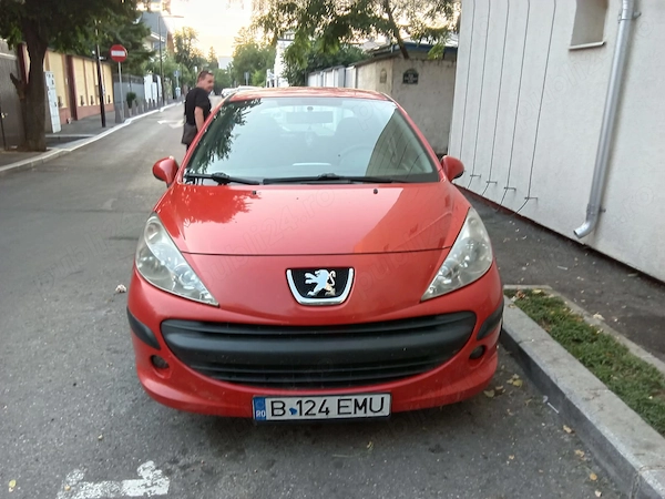 PEUGEOT 207