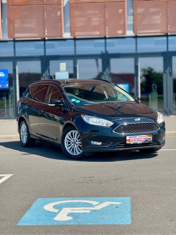 FORD Focus 2015 — imagine 3