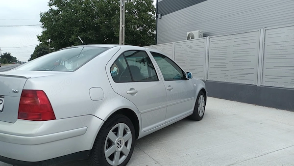 VOLKSWAGEN Bora 2000 — imagine 3