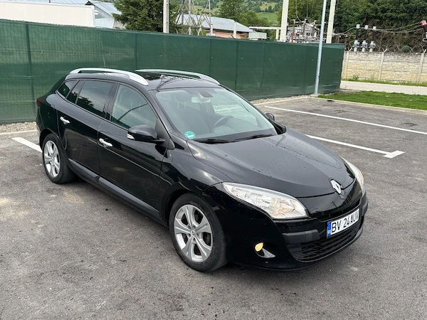 Renault Megane 3 an fabricație 2011 motor 1,9 dci 130 CP euro 5