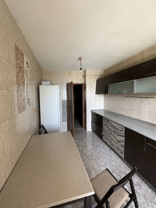 Apartament 3 camere decomandat | Mazepa 2 | Etaj 3 | Bloc 1990 | Centrală — fotografia 3