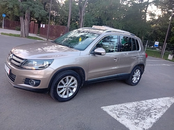 VOLKSWAGEN Tiguan 2012 — imagine 3