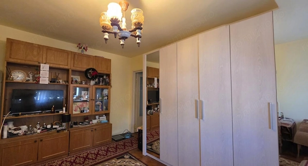 Apartament 4 camere | Dacia | Etaj 3 | Centrala proprie | Mobilat si utilat — fotografia 3