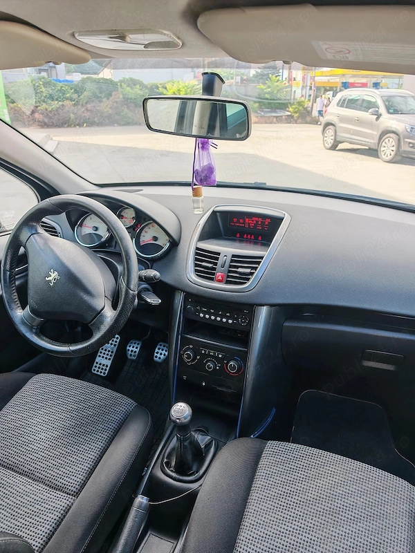 PEUGEOT 207 2011 — imagine 7