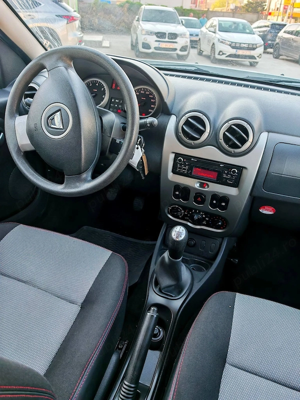 DACIA Duster 2014 — imagine 3