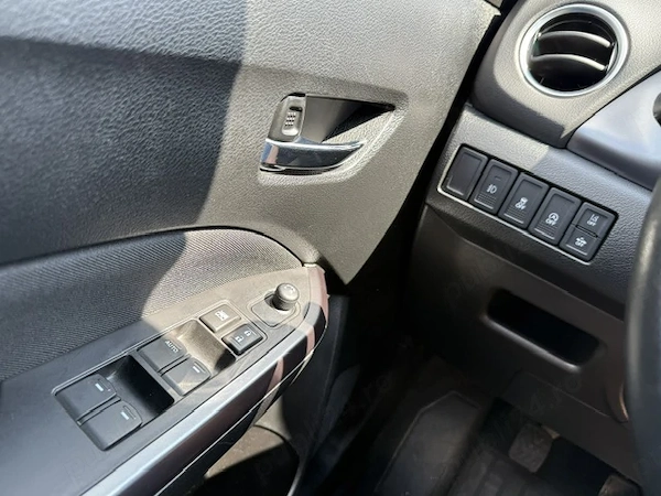 SUZUKI Vitara 2024 — imagine 9