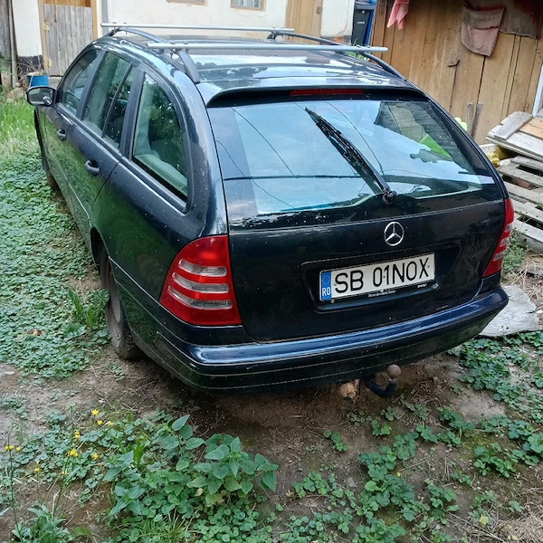 MERCEDES-BENZ C-Class 2002 — imagine 2