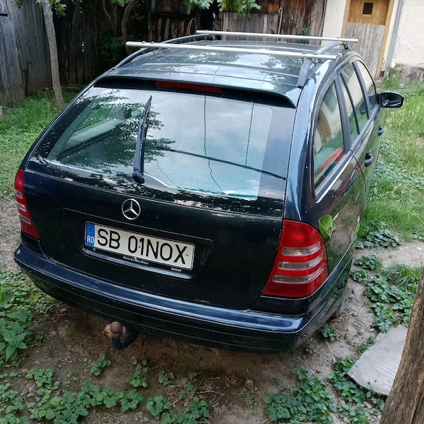 MERCEDES-BENZ C-Class 2002 — imagine 3