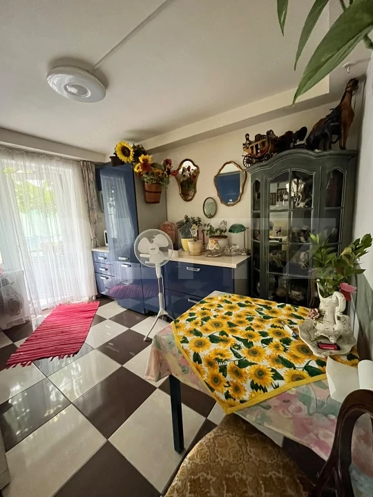 Apartament 3 camere, 64 mp, decomandat, zona Garii — fotografia 3