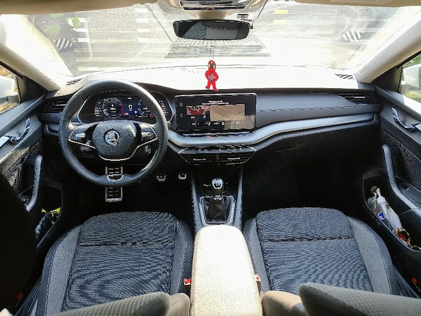 SKODA Octavia 2021 — imagine 4