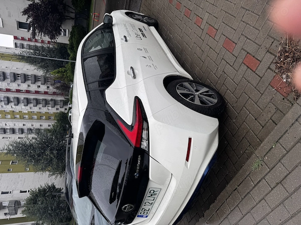 NISSAN Leaf 2019 — imagine 4