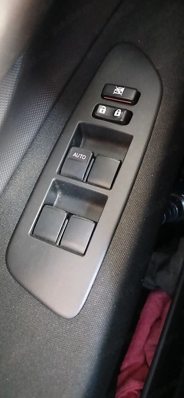 TOYOTA Auris 2008 — imagine 4
