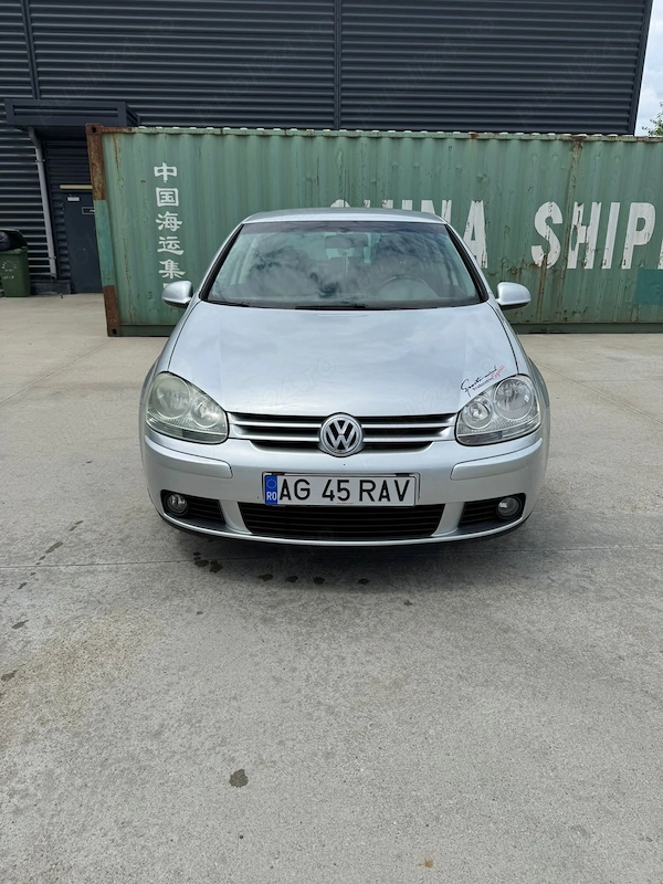 VOLKSWAGEN Golf 2008