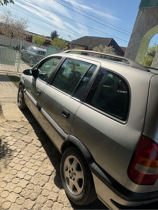 OPEL Zafira 2001