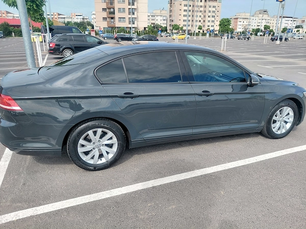 VOLKSWAGEN Passat 2018 — imagine 3