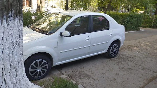 DACIA Logan