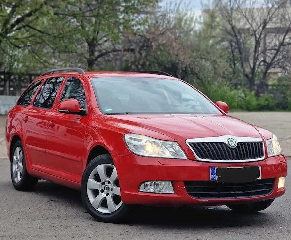 SKODA Octavia 2010 — imagine 2