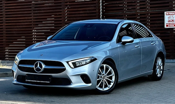MERCEDES-BENZ A-Class 2022 — imagine 35