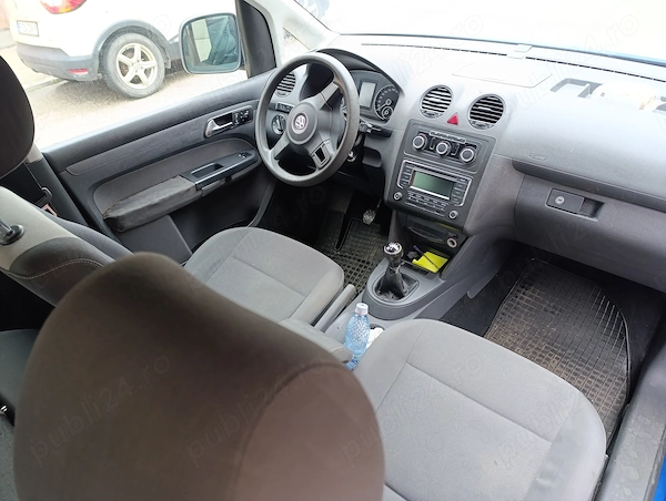 VOLKSWAGEN Caddy 2012 — imagine 3