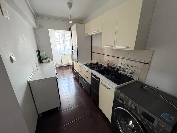 Apartament 1 camera, decomandat - Cugir — fotografia 3