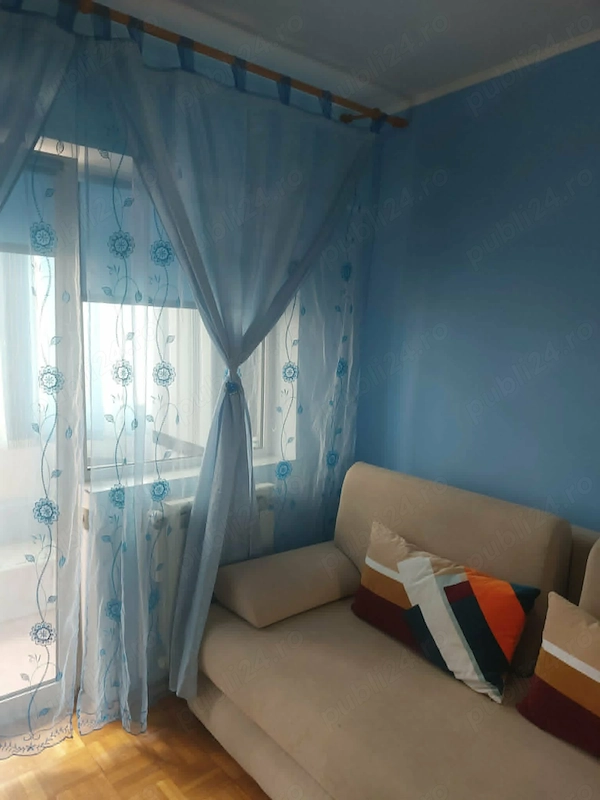Apartament 4 camere ,piata Ostroveni,mobilat si utilat lux , centrala termica ,aer conditionat — fotografia 3
