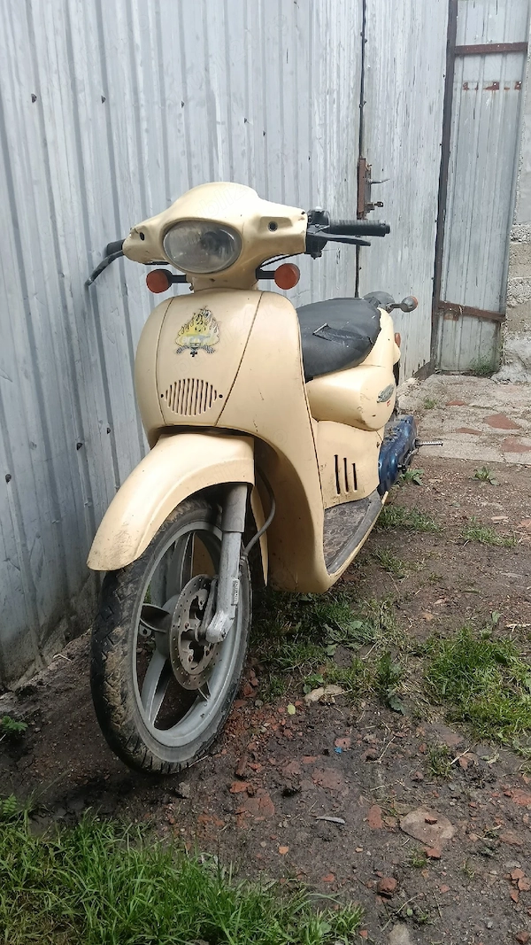 aprilia de vânzare