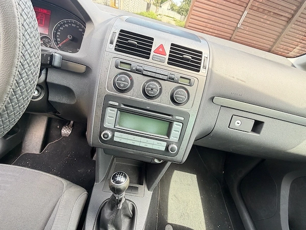 VOLKSWAGEN Touran 2007 — imagine 2