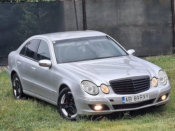 MERCEDES-BENZ E-Class 2004 — imagine 6