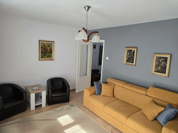 Apartament de inchiriat in Cluj-Napoca, zona Manastur, 3 camere — fotografia 1