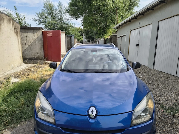 RENAULT Megane 2011 — imagine 2