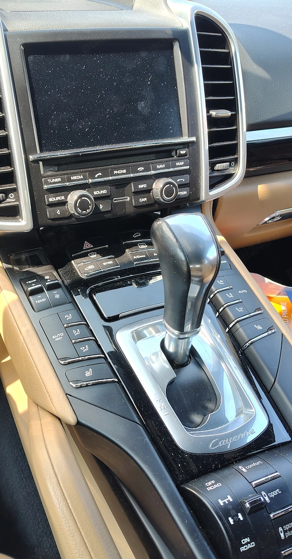 PORSCHE Cayenne 2015 — imagine 4