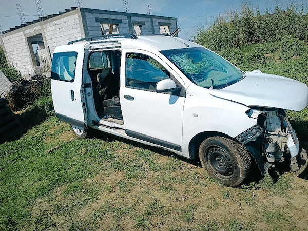 dezmembrez dacia logan 1,5 diesel