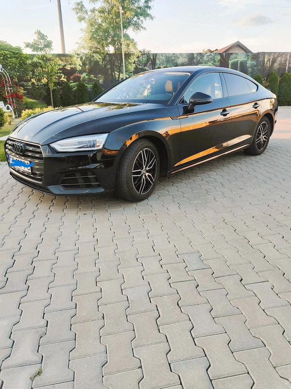 Audi A5 Sportback, motor 2.0 TDI 150 CP, cutie manuală 6 trepte, an model 2018, prima înmatriculare
