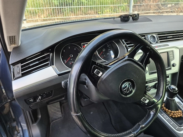 VOLKSWAGEN Passat 2015 — imagine 3