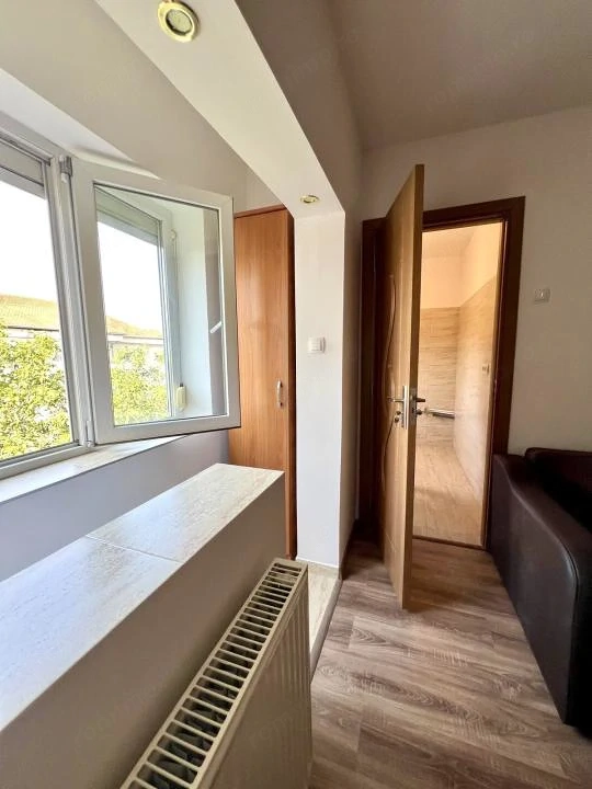 Apartament cu 1 camera, 28 mp utili, etaj 4 - Calea Lipovei — fotografia 3