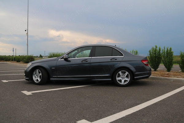 MERCEDES-BENZ C-Class 2010 — imagine 2