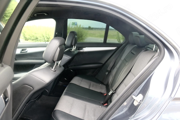 MERCEDES-BENZ C-Class 2010 — imagine 7