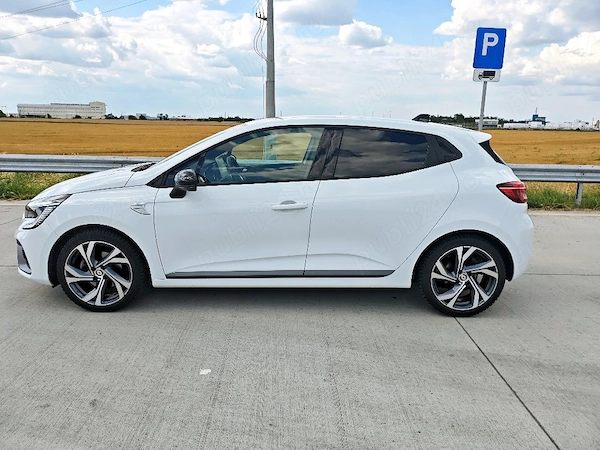 RENAULT Clio 2022 — imagine 9