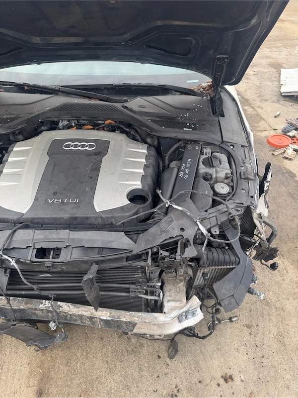AUDI A8 2013 — imagine 5